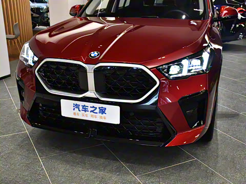 2025�� sDrive25i M�˶���װ