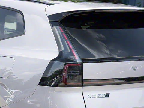 2026�� ������������Plus