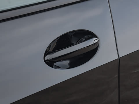 2026�� �Ŀ� xDrive 30Li ������M�˶���ҹ��װ