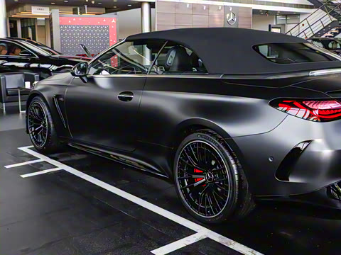 2025 AMG CLE 53 4MATIC+ ܳ