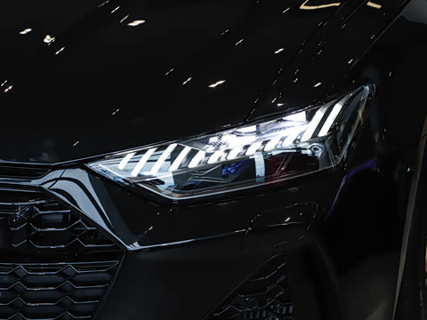 2025��  RS 6 4.0T Avant performance