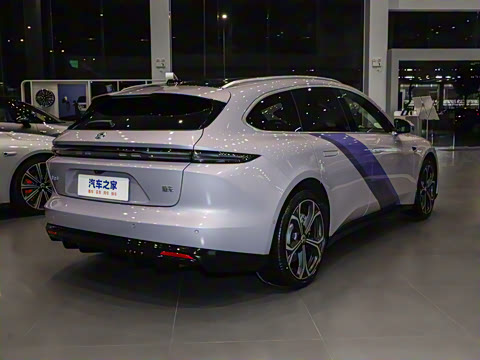 2025�� Զ����װ�޶��� 100kWh Touring