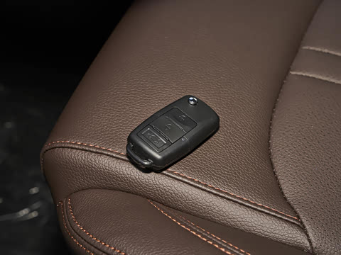 2027�� 2.0L ������ 9��