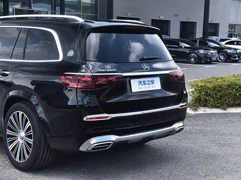 2026�� GLS 480 4MATIC ���ݰ�