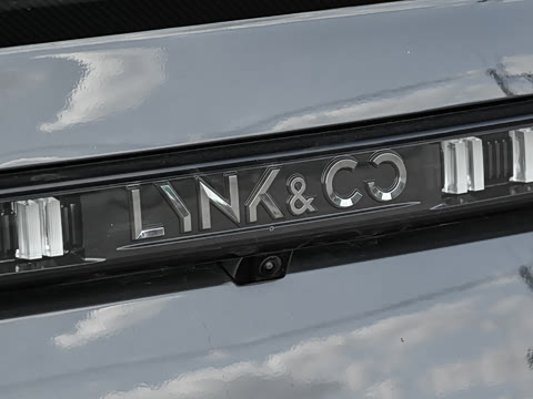 2026�� 2.0TD �Զ� Ultra