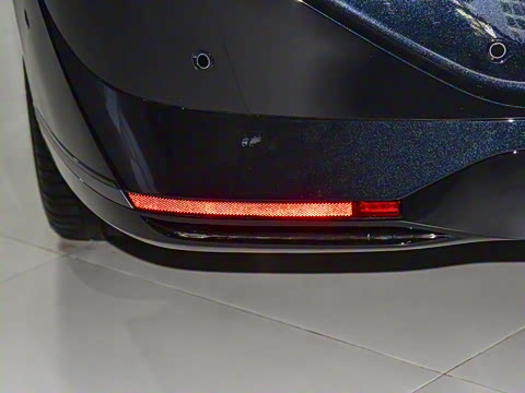 2026�� ���� 725 Max �콢��