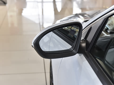2025�� 28T ������