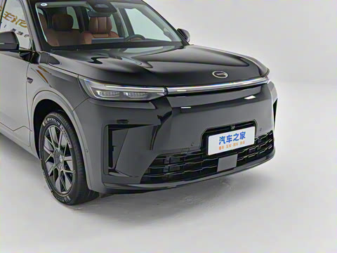 2025�� Ǭ�� UItra 6��