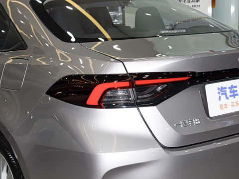 2026�� 1.8L ˫�� �ȷ��