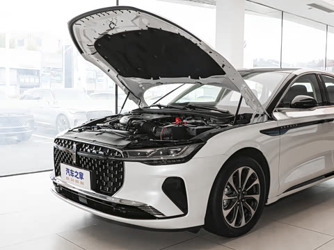 2025�� 2.0T ���ð�