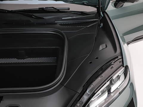 2026�� Cayenne Turbo Electric