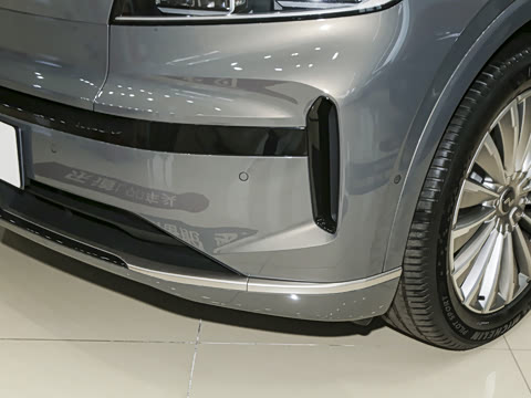 2025�� Max ������