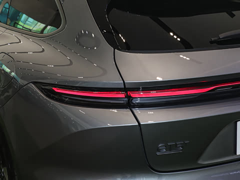 2025�� �ھ������ 100kWh Touring