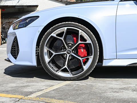 2025��  RS 6 4.0T Avant performance