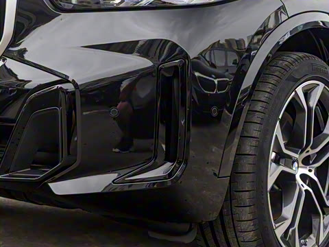 2025�� xDrive 40Li ������M�˶���ҹ��װ