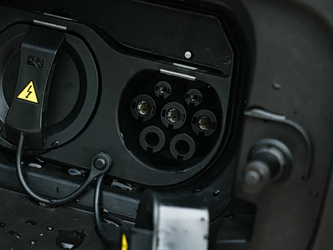 2026�� ���� 310 Max