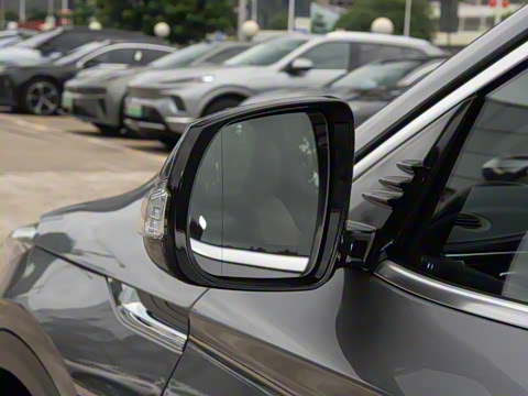 2026�� 2.0T ����������