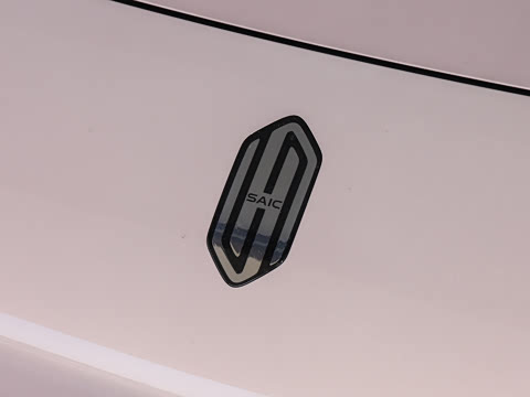 2026�� Max