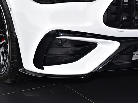 2026�� AMG CLE 53 4MATIC+ ������ܳ�