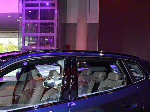 2025�� xDrive30L ������ M�˶���ҹ��װ