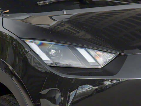 2025�� �Ǽݰ� 405km ���ڰ�