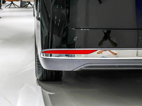 2026�� PHEV L ���� Ultra
