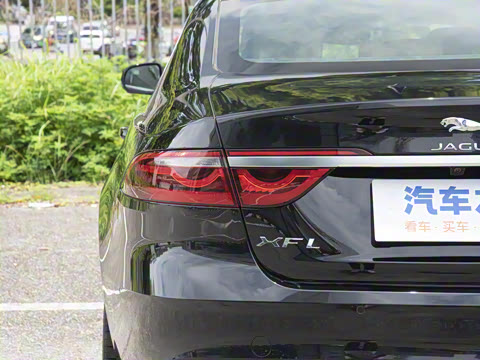 2025�� 2.0T P250 ��������������