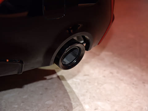 2024�� 430i ����M�˶���ҹ��װ