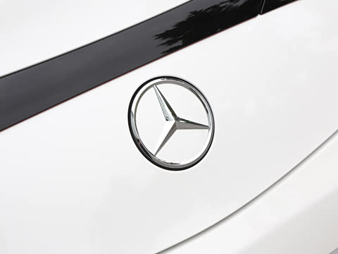 2026�� �Ŀ� CLE 300 4MATIC �����ͽ��ܳ�