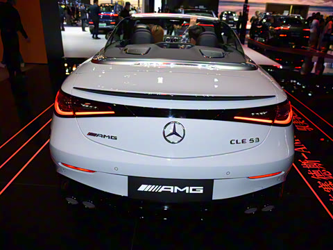 2025�� AMG CLE 53 4MATIC+ ������ܳ�