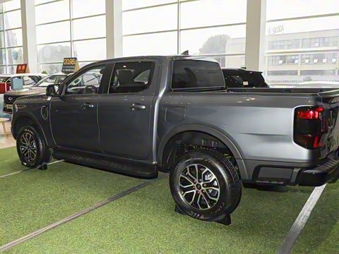 2025�� ̽�������Զ��� ����