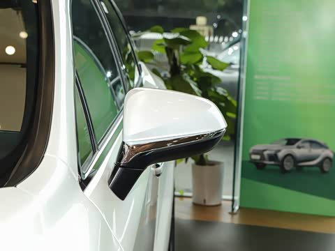 2026�� 350h ����������