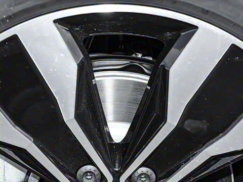 2025�� ���ڿ� 330TSI �Զ�����R-Line��ҫ��