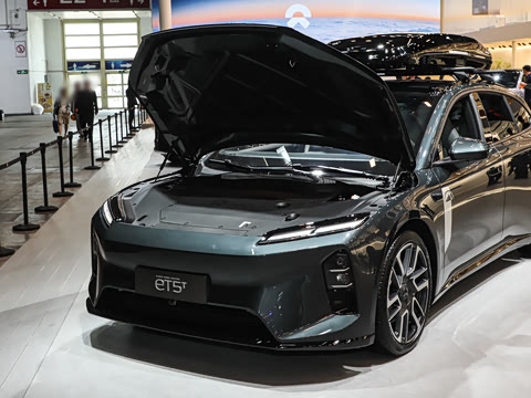 2026�� ��Ȼ�澳�� 100kWh Touring