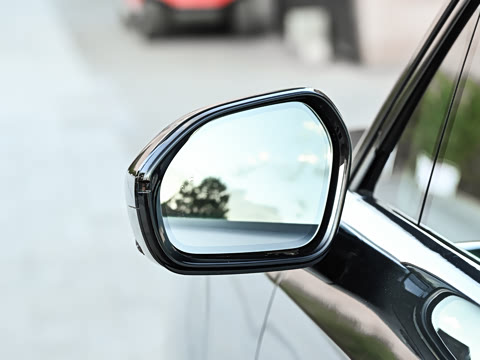 2026�� 102kWh �����е�ǩ����