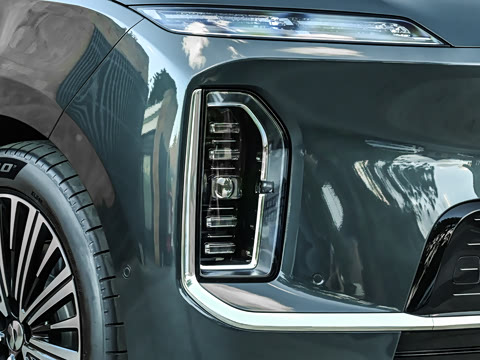 2026�� 102kWh �����е�ǩ����