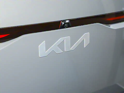 2025�� 720 Light