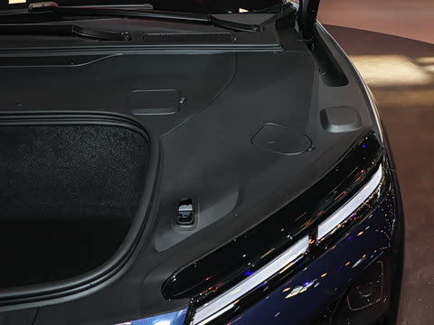 2025�� 102kWh ��ƽ���ر��