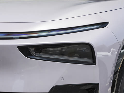2026�� ���� 1704 Max �콢��