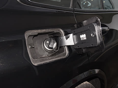 2026�� �Ŀ� xDrive 40Li ������M�˶���ҹ��װ