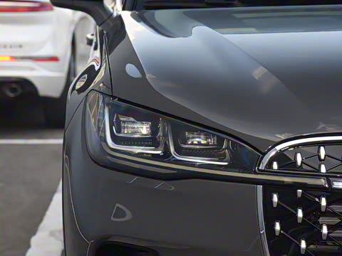 2025�� 2.0T ����������