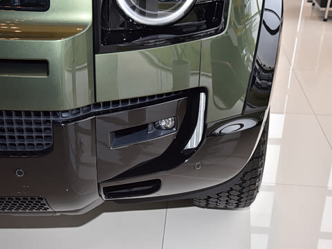 2026�� 110 3.0T P400 �����ر��