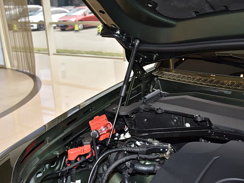 2026�� 110 3.0T P400 �����ر��