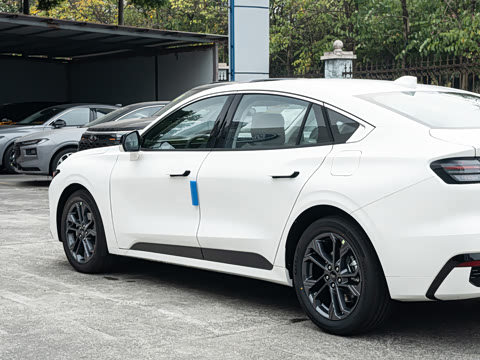 2026��  2.0T  EcoBoost  ������