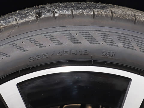 2026�� 260L ����������