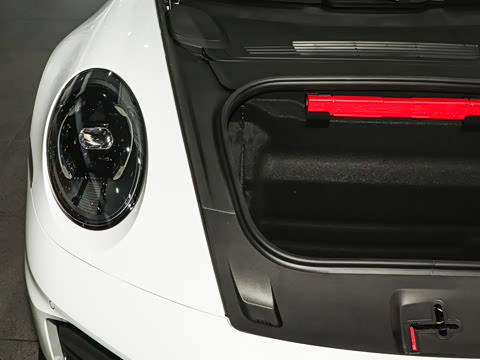 2026�� Carrera 3.0T