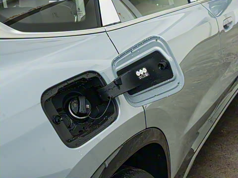 2025�� sDrive25Li X�����װ