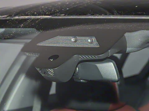 2025�� eDrive 40L M�˶���װ