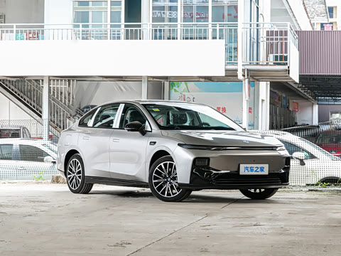2027�� 670������