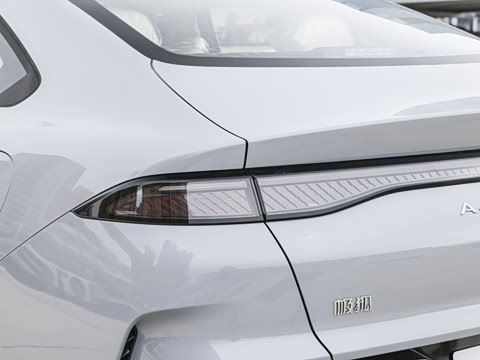 2026�� 535 PLUS�����